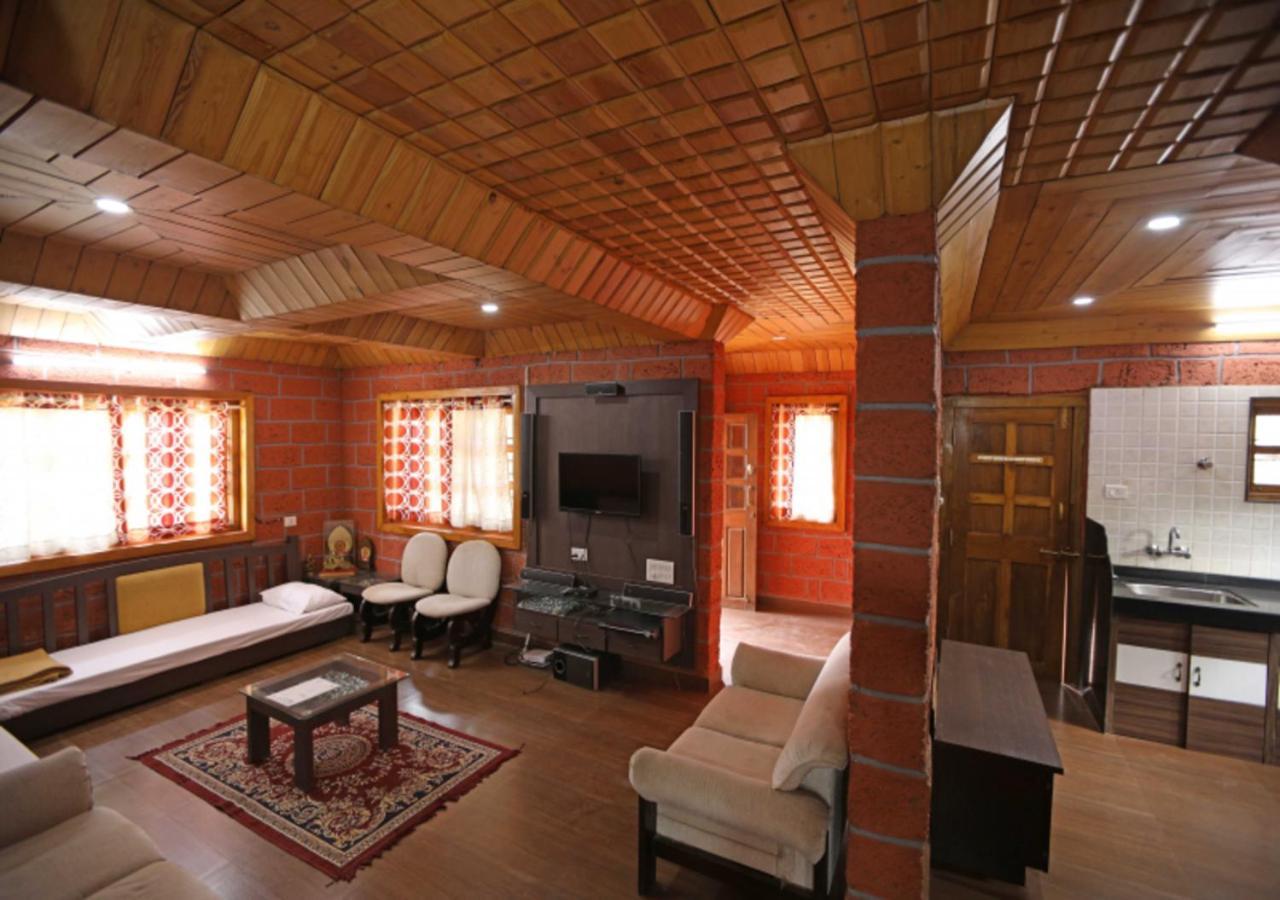 Nirvana Eco And Agro Resort Mahabaleshwar Bagian luar foto