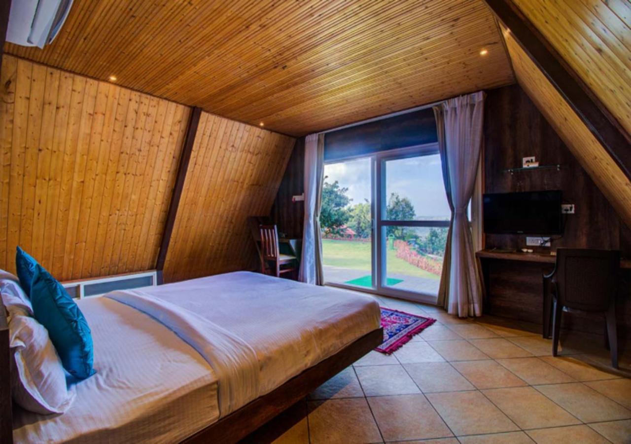 Nirvana Eco And Agro Resort Mahabaleshwar Bagian luar foto