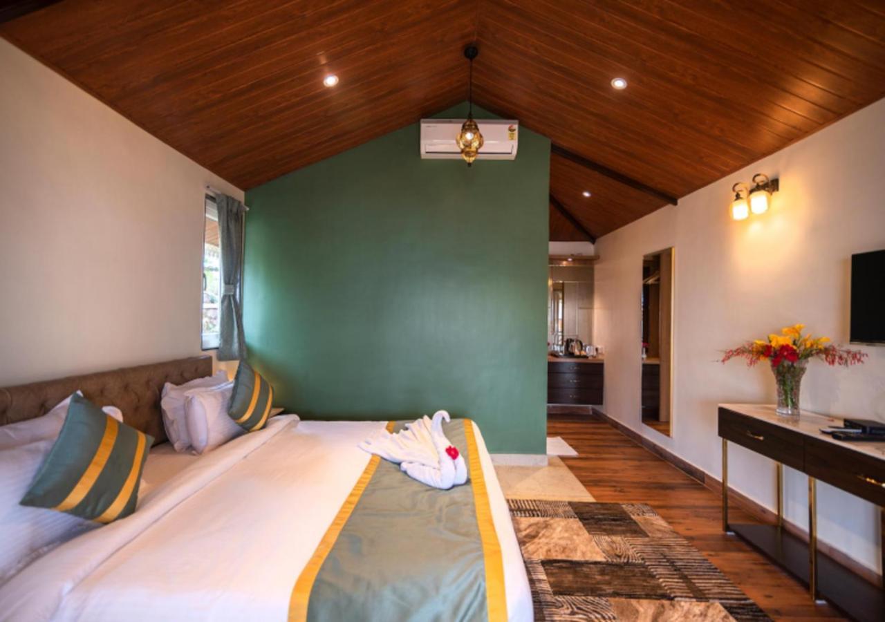 Nirvana Eco And Agro Resort Mahabaleshwar Bagian luar foto