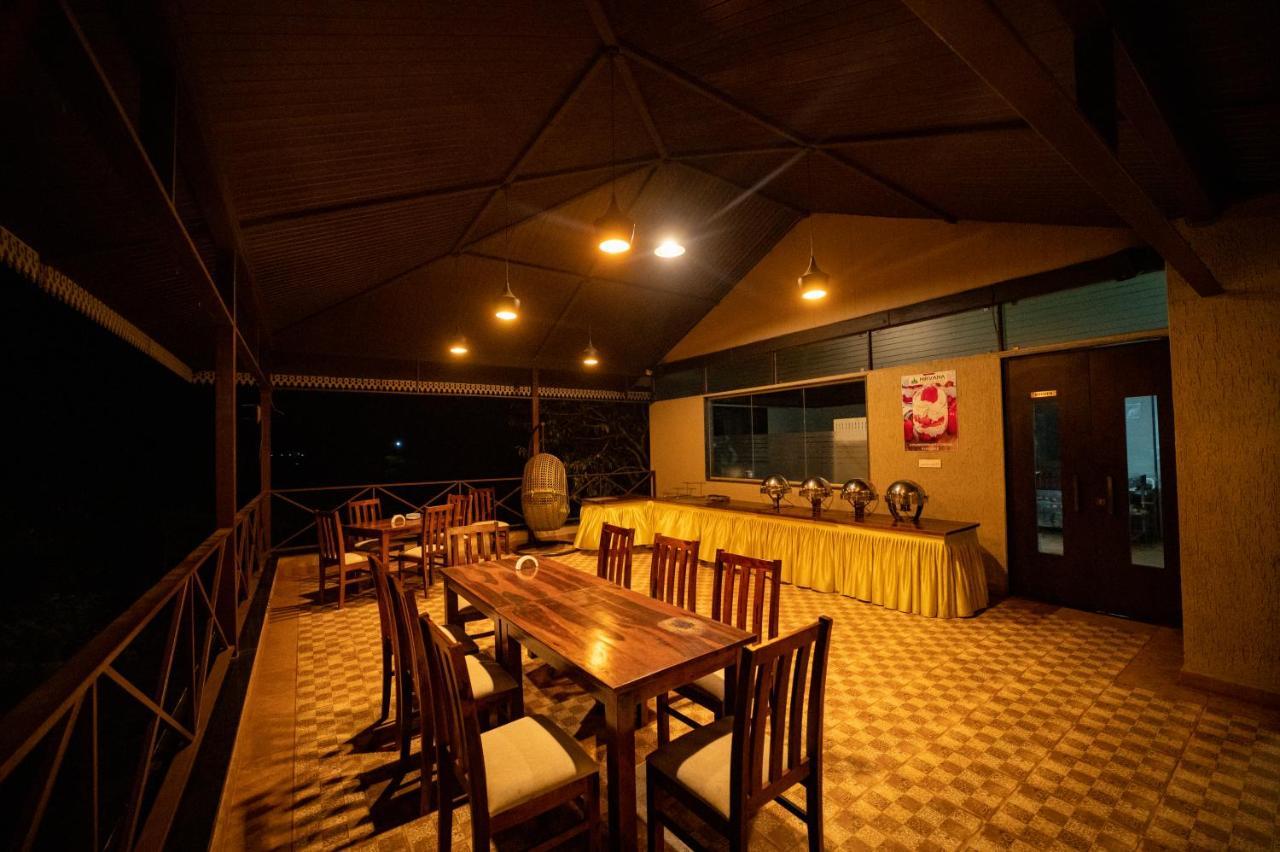 Nirvana Eco And Agro Resort Mahabaleshwar Bagian luar foto