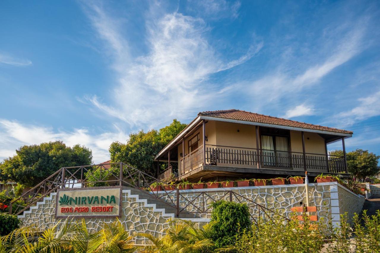 Nirvana Eco And Agro Resort Mahabaleshwar Bagian luar foto
